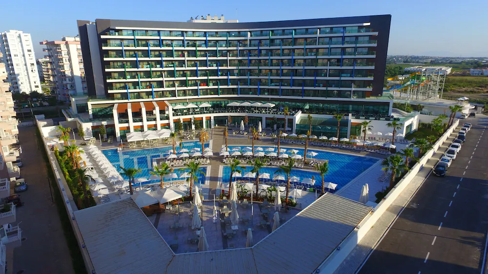 Wind of Lara Hotel & SPA